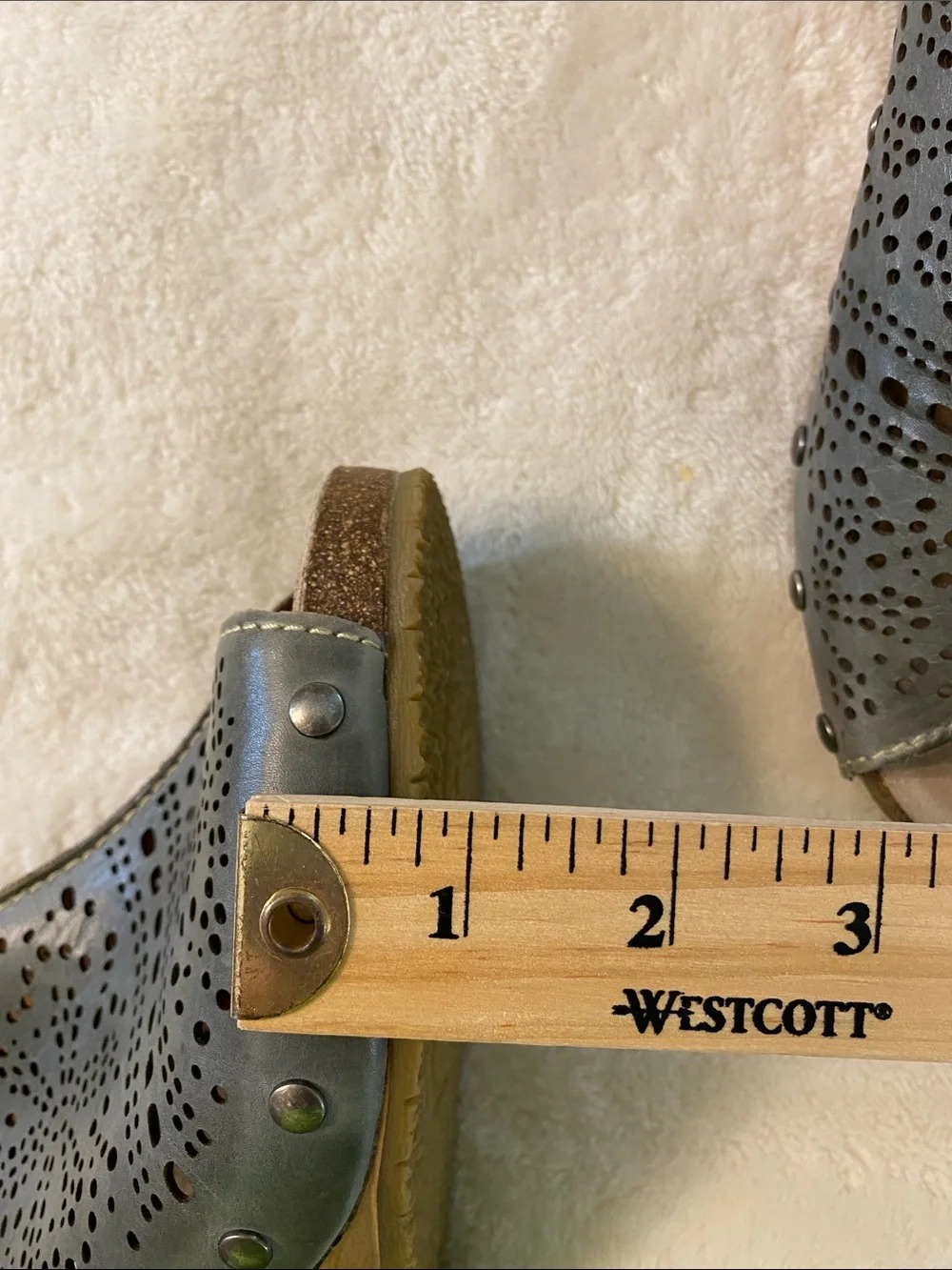 Pikolinos Benissa Gray Leather Perforated Wedge Sandals Size 40